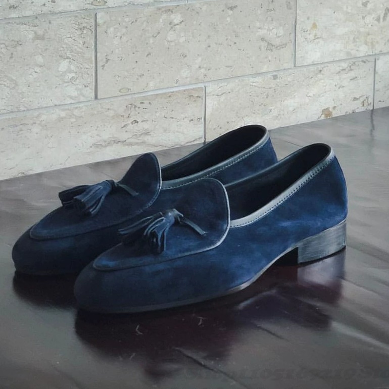 Home Office Makeover - Borla decoração mocassins masculinos azul marinho